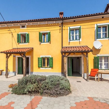 House Krizanic In Marcana, Istria, With 2 Apartments, Total 9 Guests المظهر الخارجي الصورة