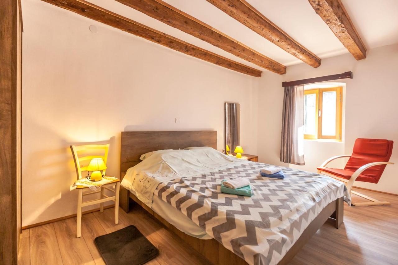 House Krizanic In Marcana, Istria, With 2 Apartments, Total 9 Guests المظهر الخارجي الصورة