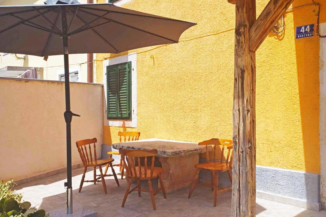House Krizanic In Marcana, Istria, With 2 Apartments, Total 9 Guests المظهر الخارجي الصورة